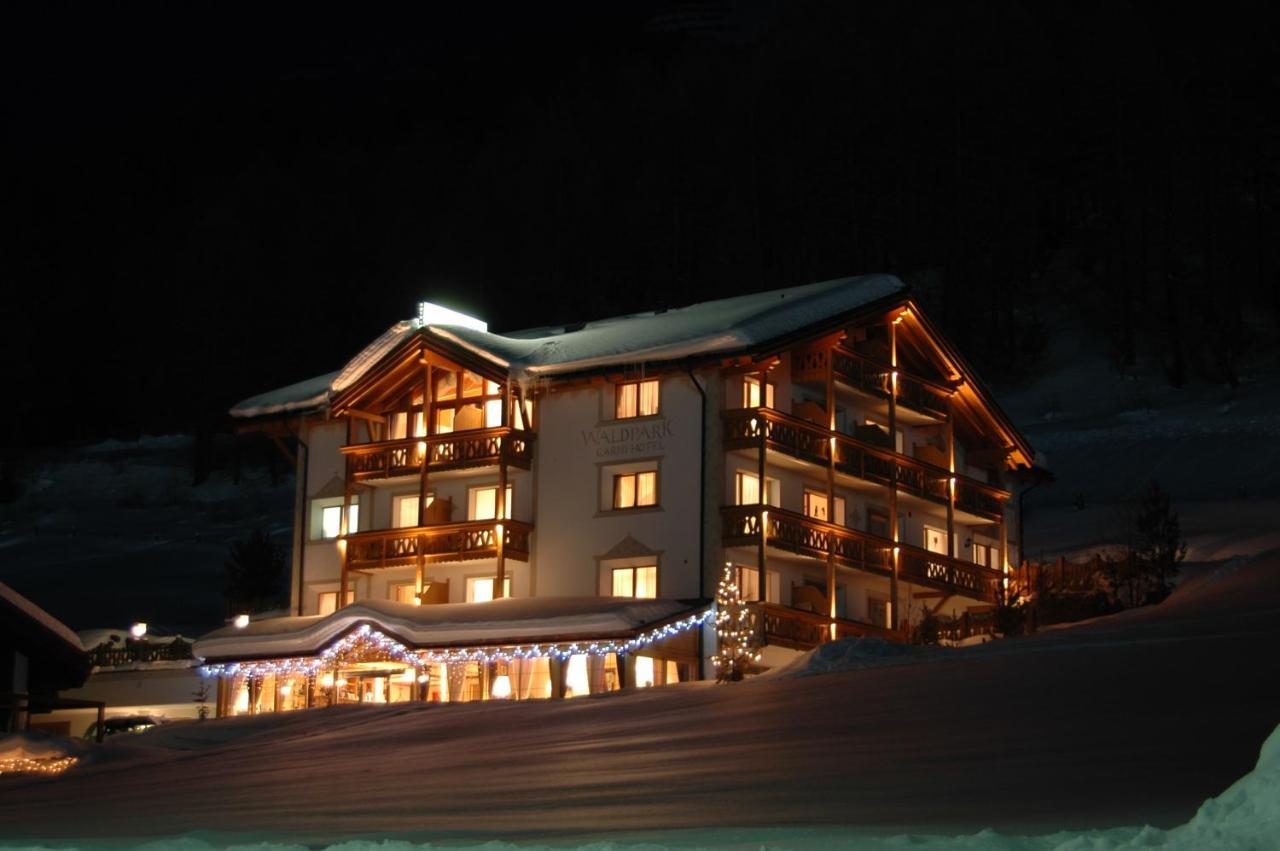 Waldpark Hotel Garni Samnaun Kültér fotó