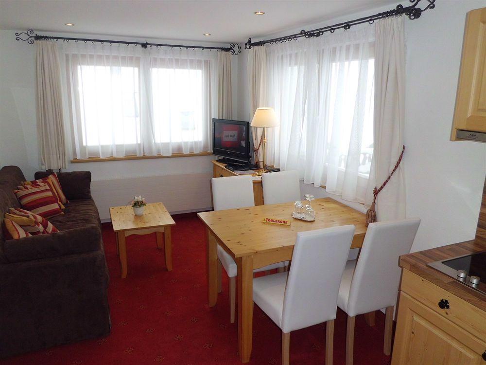 Waldpark Hotel Garni Samnaun Kültér fotó