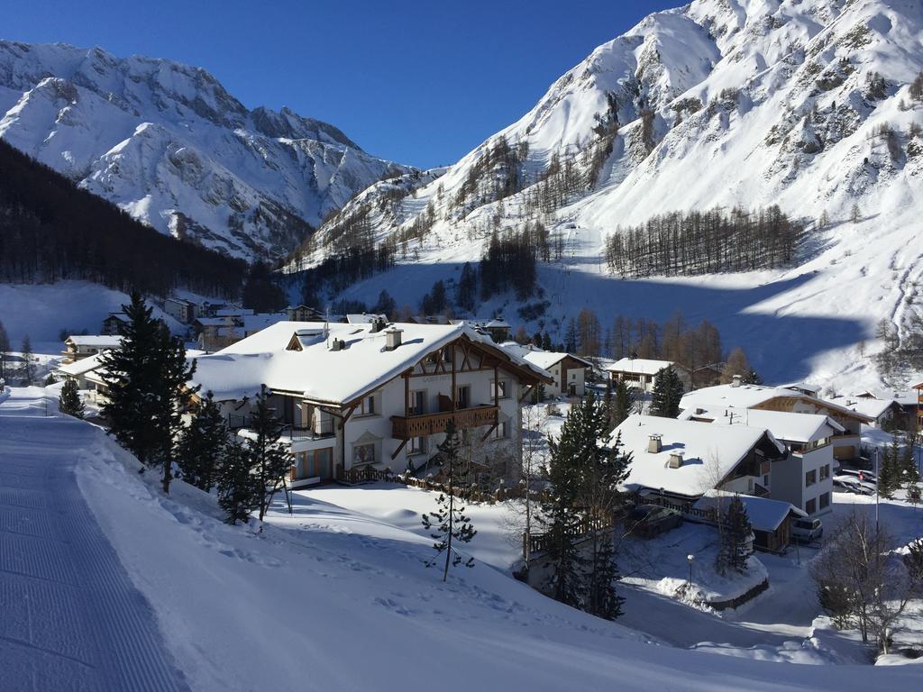 Waldpark Hotel Garni Samnaun Kültér fotó