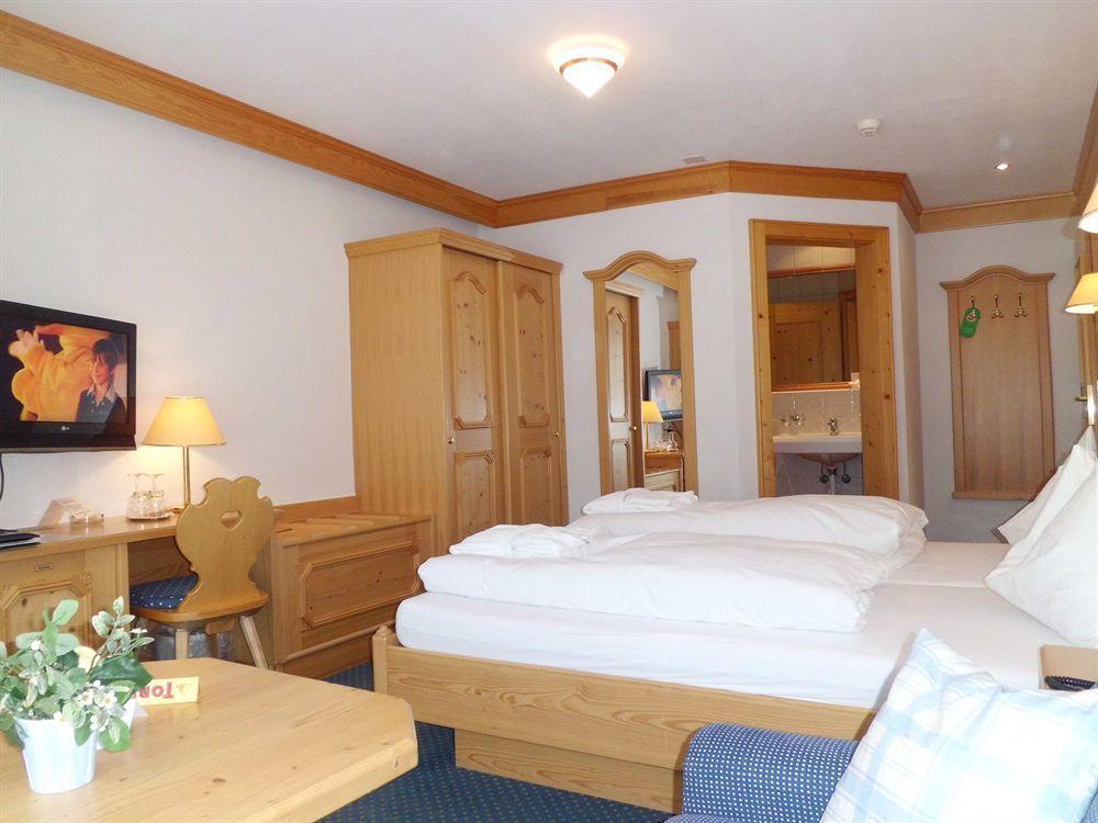 Waldpark Hotel Garni Samnaun Kültér fotó