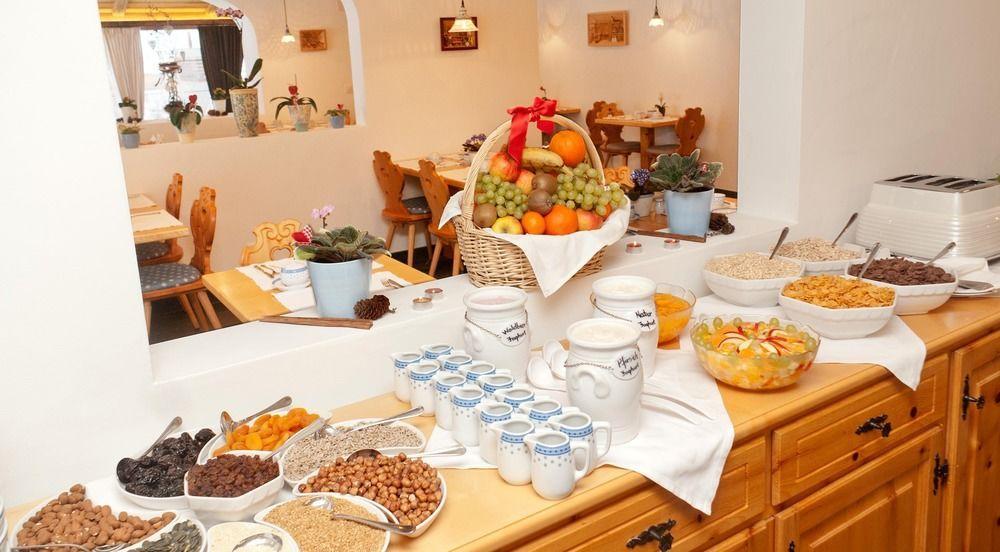 Waldpark Hotel Garni Samnaun Kültér fotó